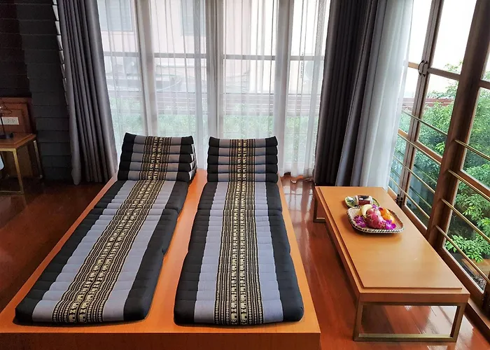 Vali Hotel 2*