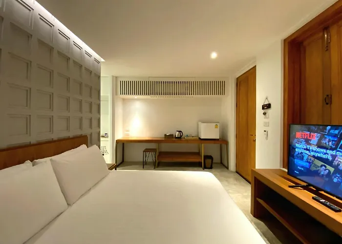 Vali Hotel 2*