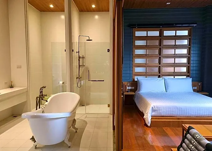 Vali Hotel 2*